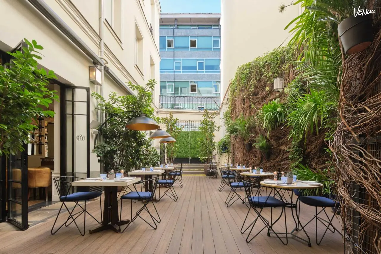 Blog de bodas 6 Sitios para celebrar comuniones en Madrid Only YOU Boutique Hotel Terraza
