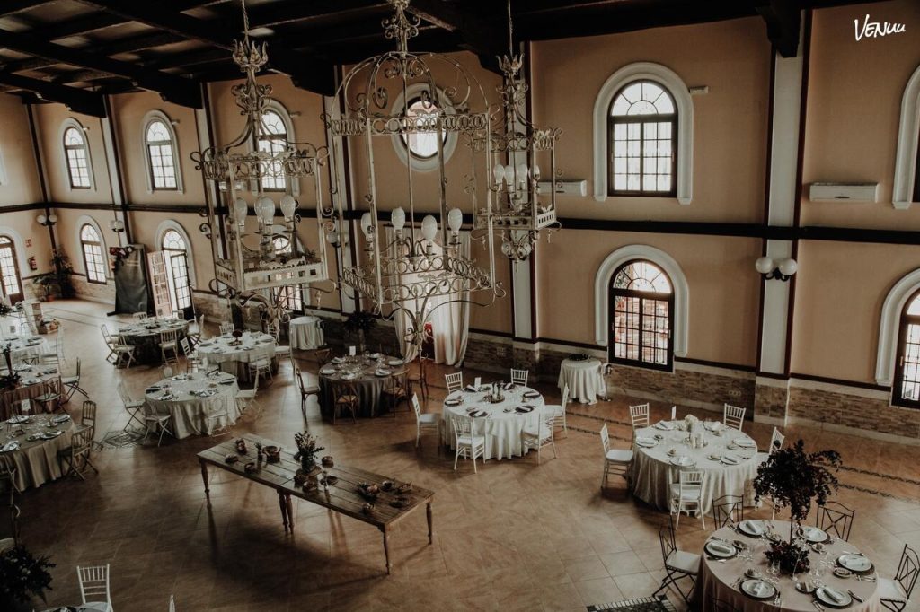 6 haciendas para bodas en Sevilla 7 Foto de Hacienda Mesa del Rey, finca tradicional con salones y jardín para bodas cerca de Sevilla.