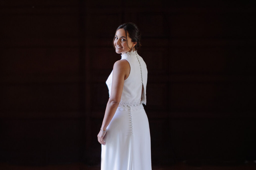 Novia en Torre del Pi finca de bodas de Barcelona