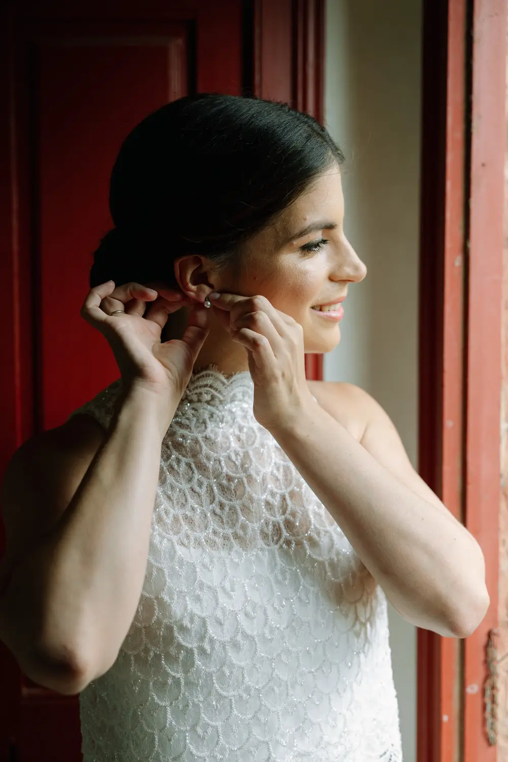 La Roureda, Sant Pere de Vilamajor: fotos, precios y opiniones 11 novia en preparativos de un día de boda en La Roureda
