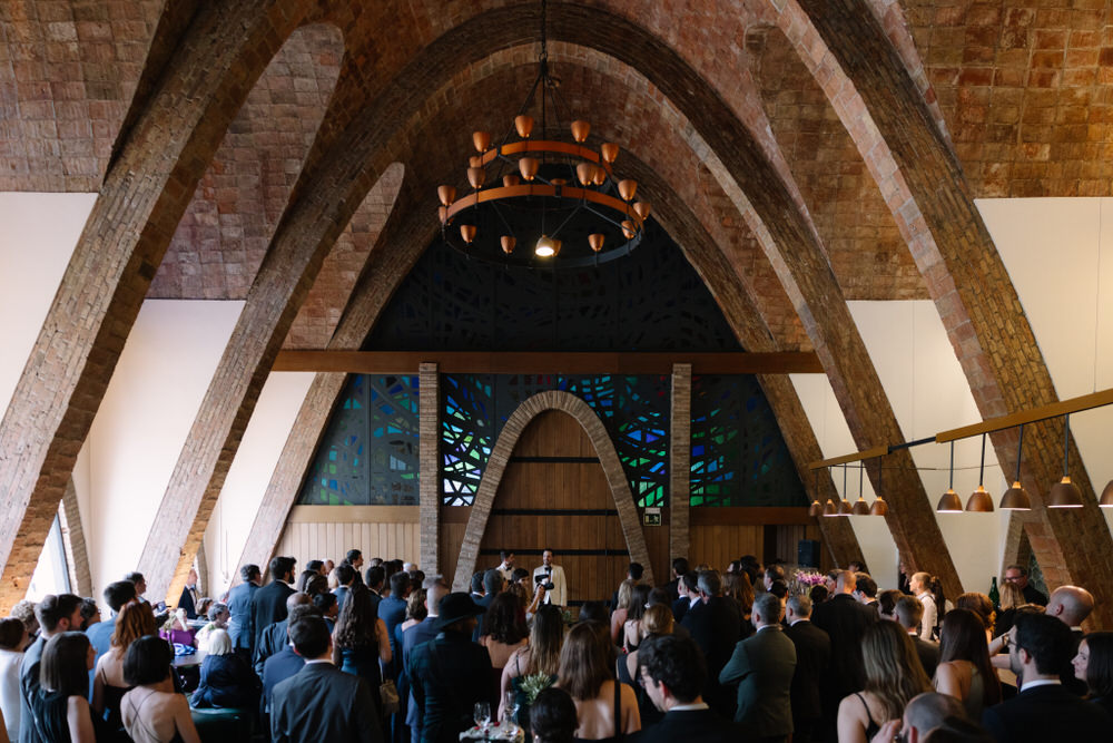Boda en Caves Codorniu
