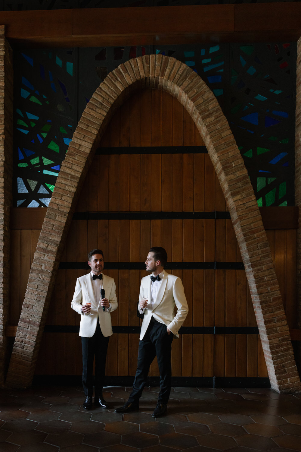 Boda en Caves Codorniu