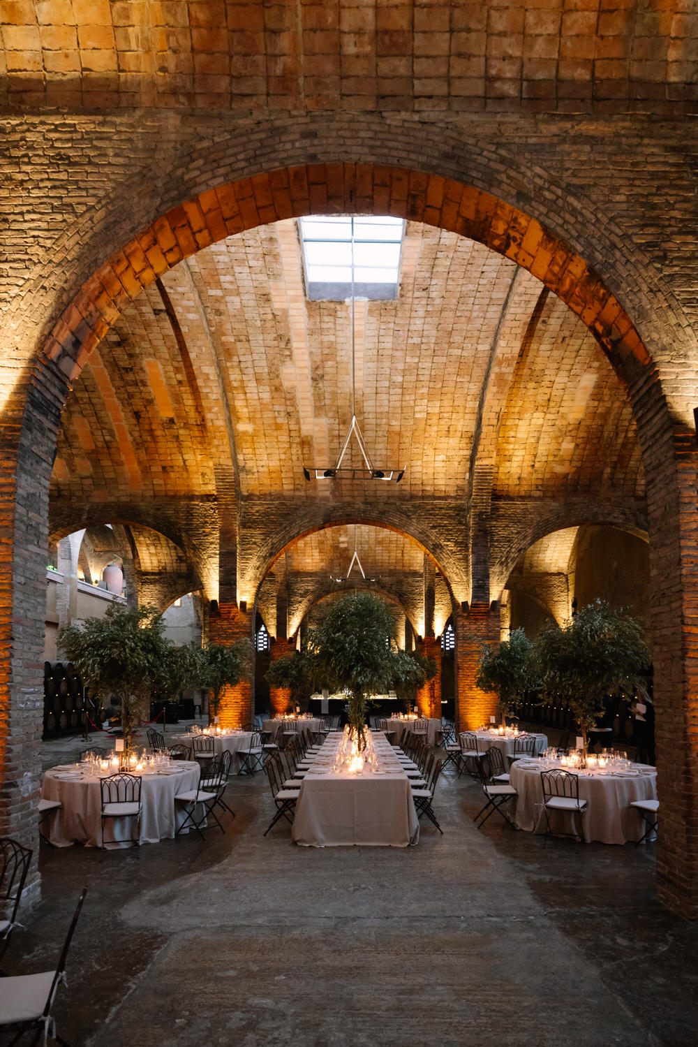 Boda en Caves Codorniu