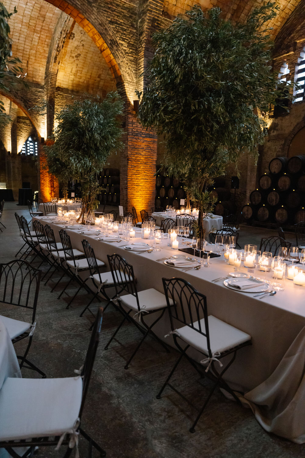 Boda en Caves Codorniu