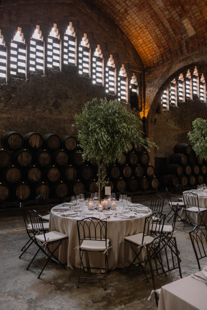 Boda en Caves Codorniu