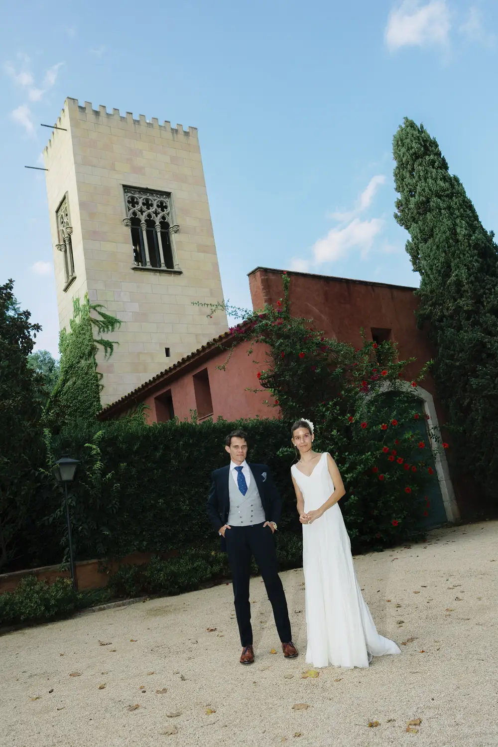 Foto de un fotógrafo de bodas de Barcelona de una pareja de novios en La Boella